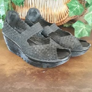 Skechers memory foam open toe 3" wedge